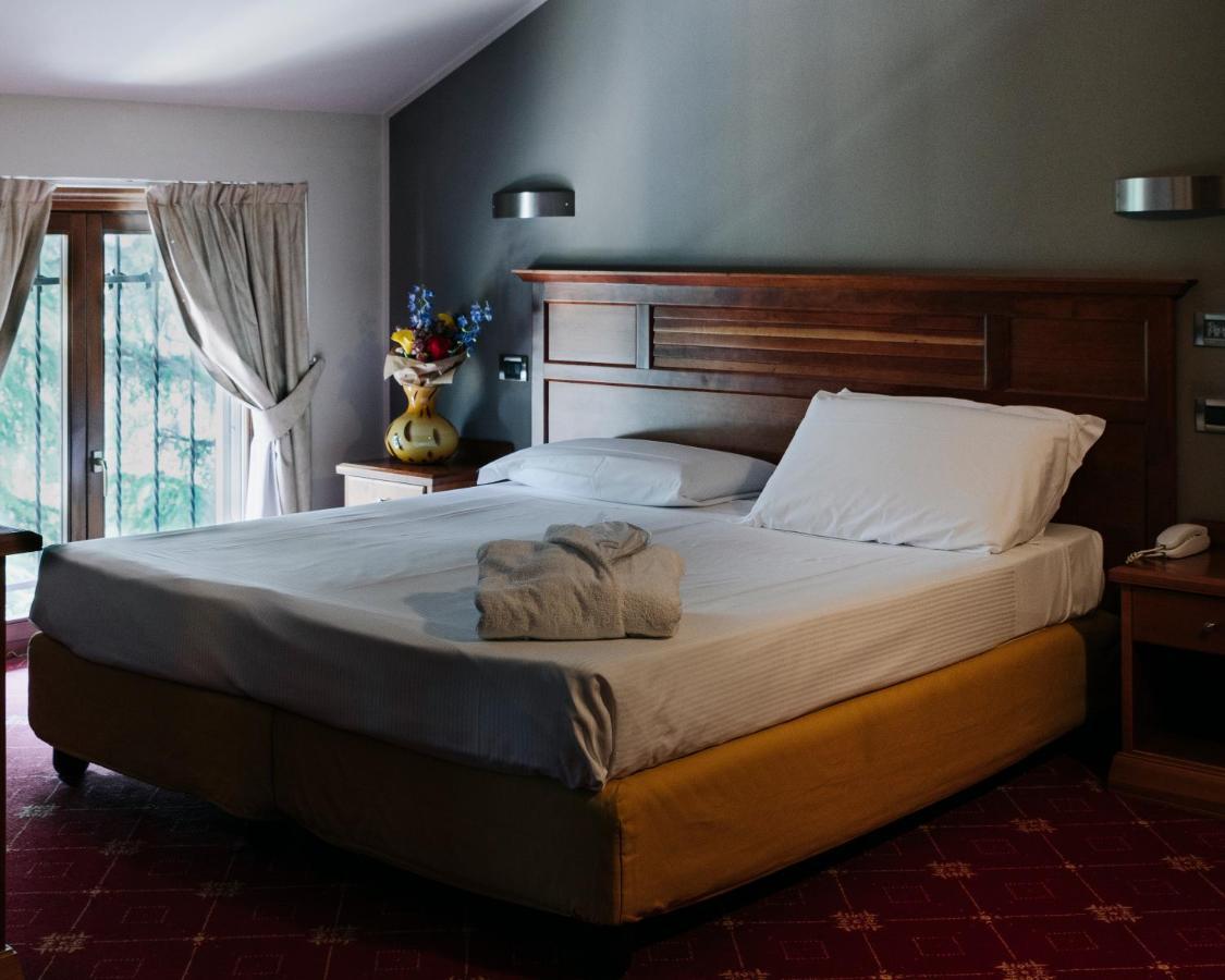 La Pina Hotell Rezzato Eksteriør bilde