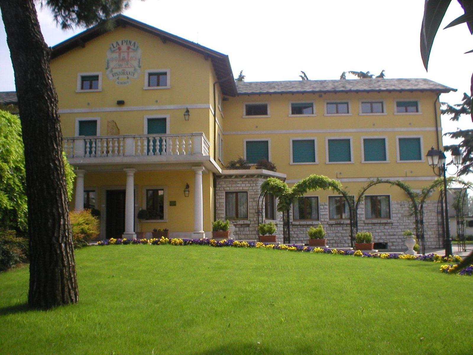 La Pina Hotell Rezzato Eksteriør bilde