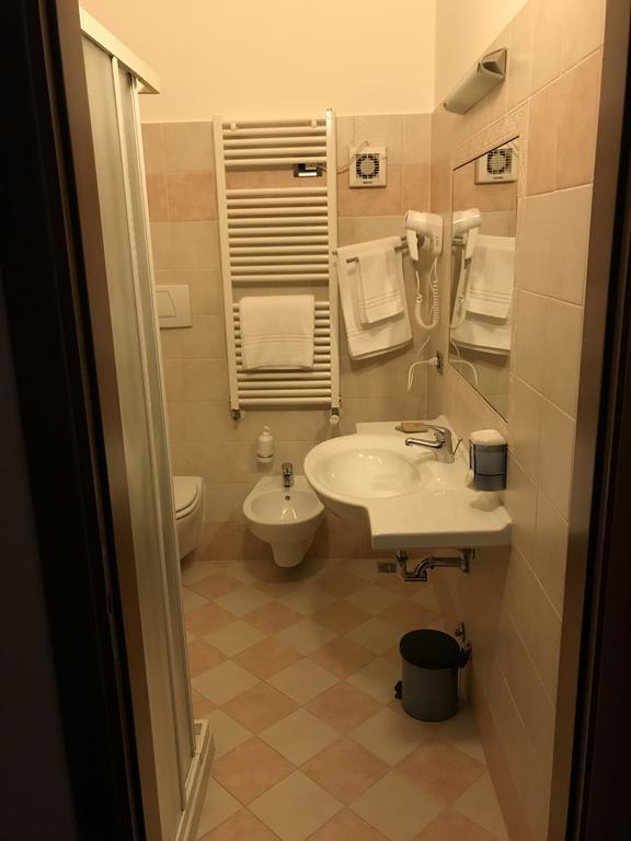 La Pina Hotell Rezzato Eksteriør bilde